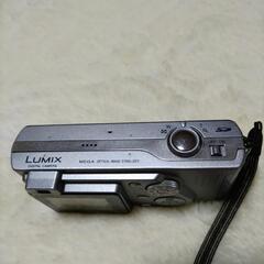 期間限定値引中②：小型デジタルカメラ　パナソニックLUMIXの画像