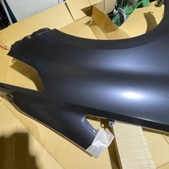 アルファード30 純正 FR新品 未塗装の画像