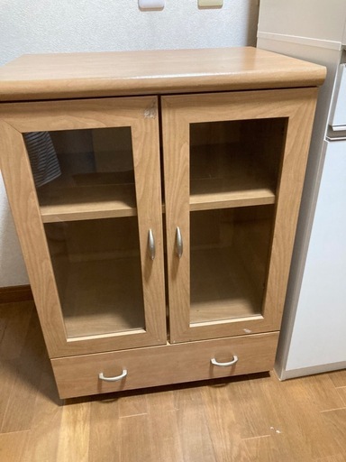 収納家具キャビネット