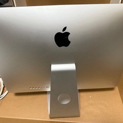 iMac (Retina 4K, 21.5-inch, 2017)の画像