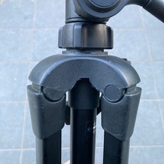 ⭐️格安！メーカー希望小売価格 14800円！新入学・新入園式の撮影に今から準備！スリックのカメラの三脚⭐️の画像