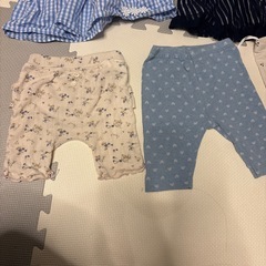 まとめ売り　女の子　80 上下セット計10点
の画像