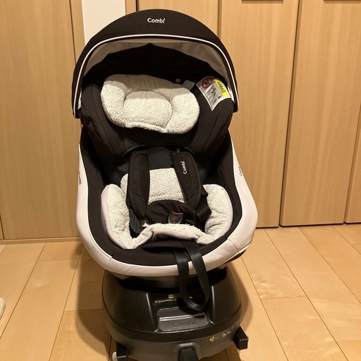 受け渡し予定者決定　コンビ　チャイルドシート・クルムーヴスマートISOFIX