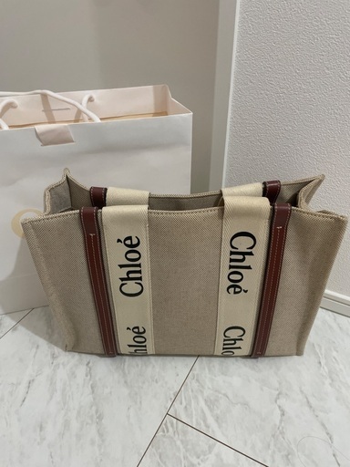 保証書付き　Chloe リネン製WOODYトートバッグ
