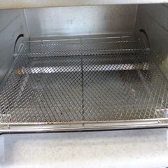 NEOVE ピザも焼ける大きな網型プレート オーブントースター(TNM8B-W）の画像