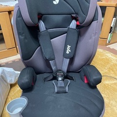 joie 
ジュニアシート