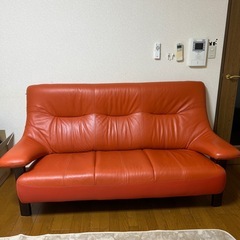 元値26万円のソファ売ります。