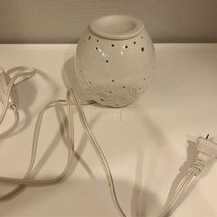 3月中まで【生活の木】電気式アロマポット/香炉 花模様