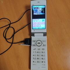 au古いガラケーの画像