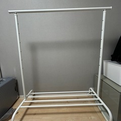 IKEA リッガ　ハンガーラックの画像