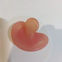 NUK  おしゃぶり　ピンクの画像