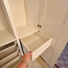 IKEA PAXパックスワードローブクロセットの画像