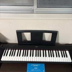 電子ピアノ