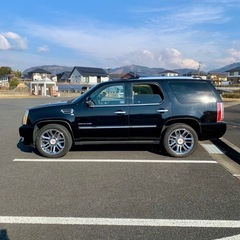 キャデラック エスカレード ディーラー車 プラチナム 22インチ アメ車 USの画像