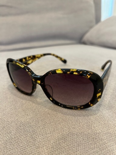 激レア！オリバーピープルズESSYサングラス