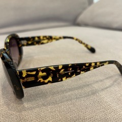 激レア！オリバーピープルズESSYサングラスの画像