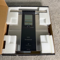【313】OMRON KaradaScan 701 HBF-701 体組成計の画像