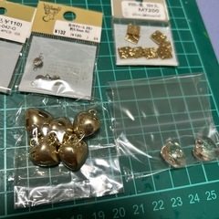 アクセサリーパーツの画像