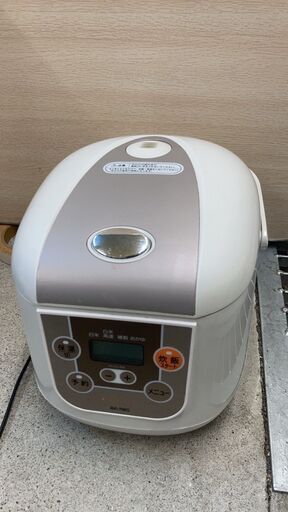 ☆中古￥3,800！シー・シー・ピー　3.5合炊飯ジャー　家電　2016年製　BK-R60-WH型　【BB038】