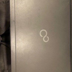 11、12日取引出来る方限定値下げ！【超軽量】Fujitsu Lifebook FMVU2401の画像