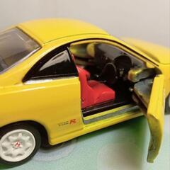 トミカプレミアムHONDAインテグラタイプRの画像
