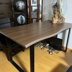 直接取引のみ波型デザイン ダイニングテーブル (ゆう まとめ買値引) 取手のダイニングセットの中古あげます・譲ります｜ジモティーで不用品の処分