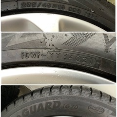 値下げします‼️超バリ山‼️ヨコハマ18インチスタッドレスタイヤ　美品アウディ用アルミホイール付❗️の画像