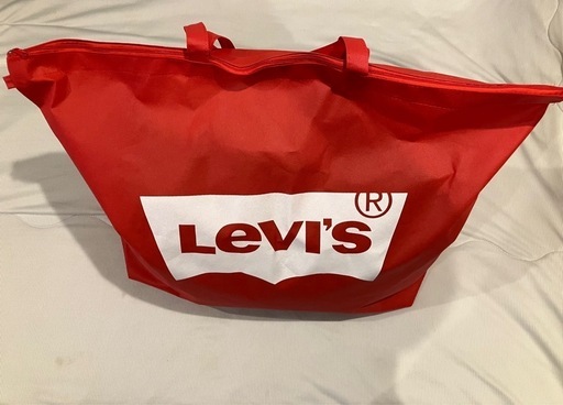 12500円割引‼️新品未使用タグ付きリーバイス Levi'sショートダウンジャケット