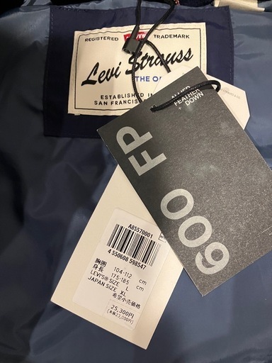 12500円割引‼️新品未使用タグ付きリーバイス Levi'sショートダウンジャケット