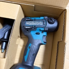 Makita 電動工具　サンダー　18v スポンジ新品　美品の画像