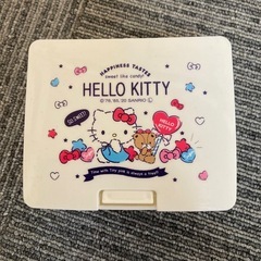 【新品・未使用】Hello Kitty ★ ワンプッシュ小物入れ　人気の画像
