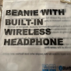 Bluetoothヘッドホン付きニット帽　グレー　未使用の画像