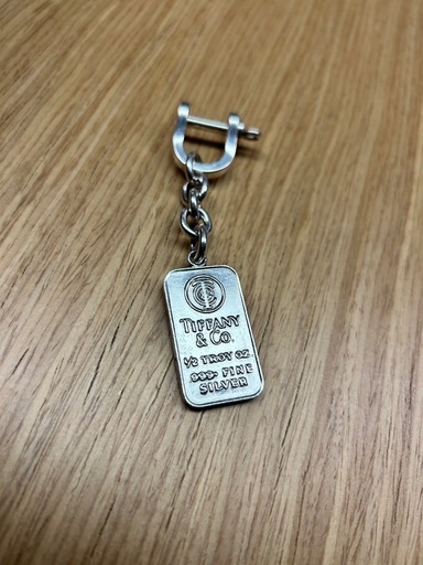 ティファニー　インゴットプレート　シルバー　シャックル　キーホルダー