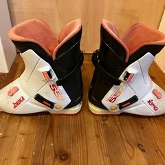 ノルディカ　スキー靴 26.0-26.5cmの画像