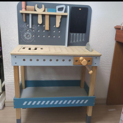 （相談中）木製作業台と工具セット