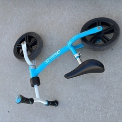 ストライダー　キックバイクの画像