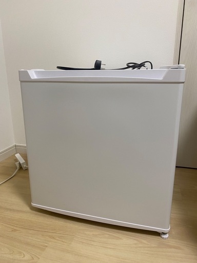 アイリスオーヤマ 冷蔵庫 46L ホワイト PRC-B051D