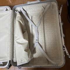 スーツケースの画像