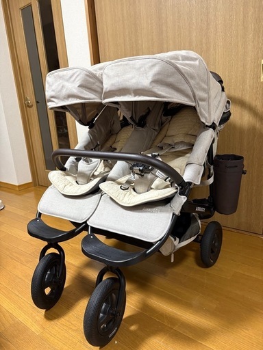 双子用ベビーカー（AirBuggy ココダブ ル）