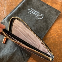 牛革型押し財布　 ほぼ新品の画像