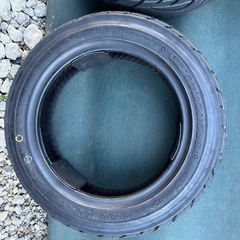 バイク用タイヤ新品の画像