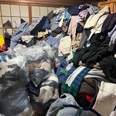 ★自分だけの仕入れ先★メルカリ仕入れお助け専門店！！1着100円...