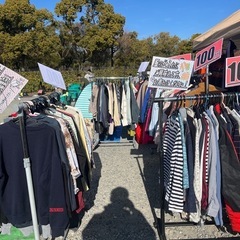 ★自分だけの仕入れ先★メルカリ仕入れお助け専門店！！1着100円　メンズ　レディース　自宅フリーマーケット^_^ 大量入荷の画像