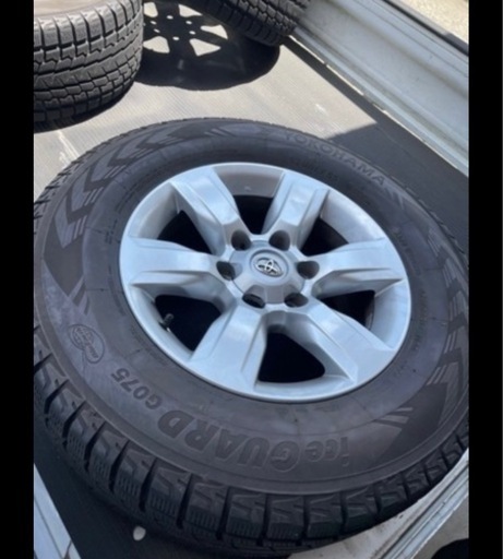 スタッドレスタイヤ