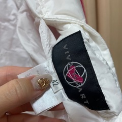 viva heart ベスト　ゴルフウェアの画像