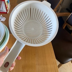 パスタストレーナー