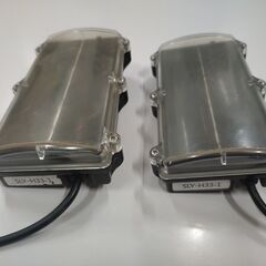 ダンレックス 電光矢印板用ソーラーバッテリー SLY-H33-1 2個 ジャンクの画像