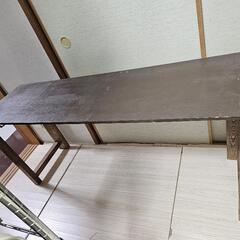 DIYテーブル、木材の画像