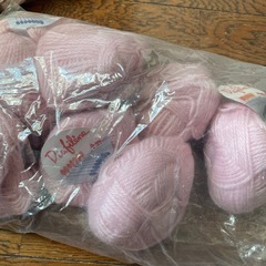 いちごミルク色　モヘア中　の画像