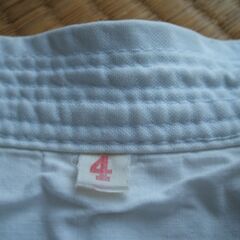 空手道着　上帯無し　サイズ４の画像